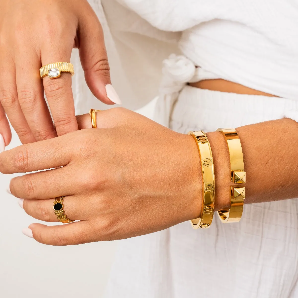 Double Stud Bangle - Gold